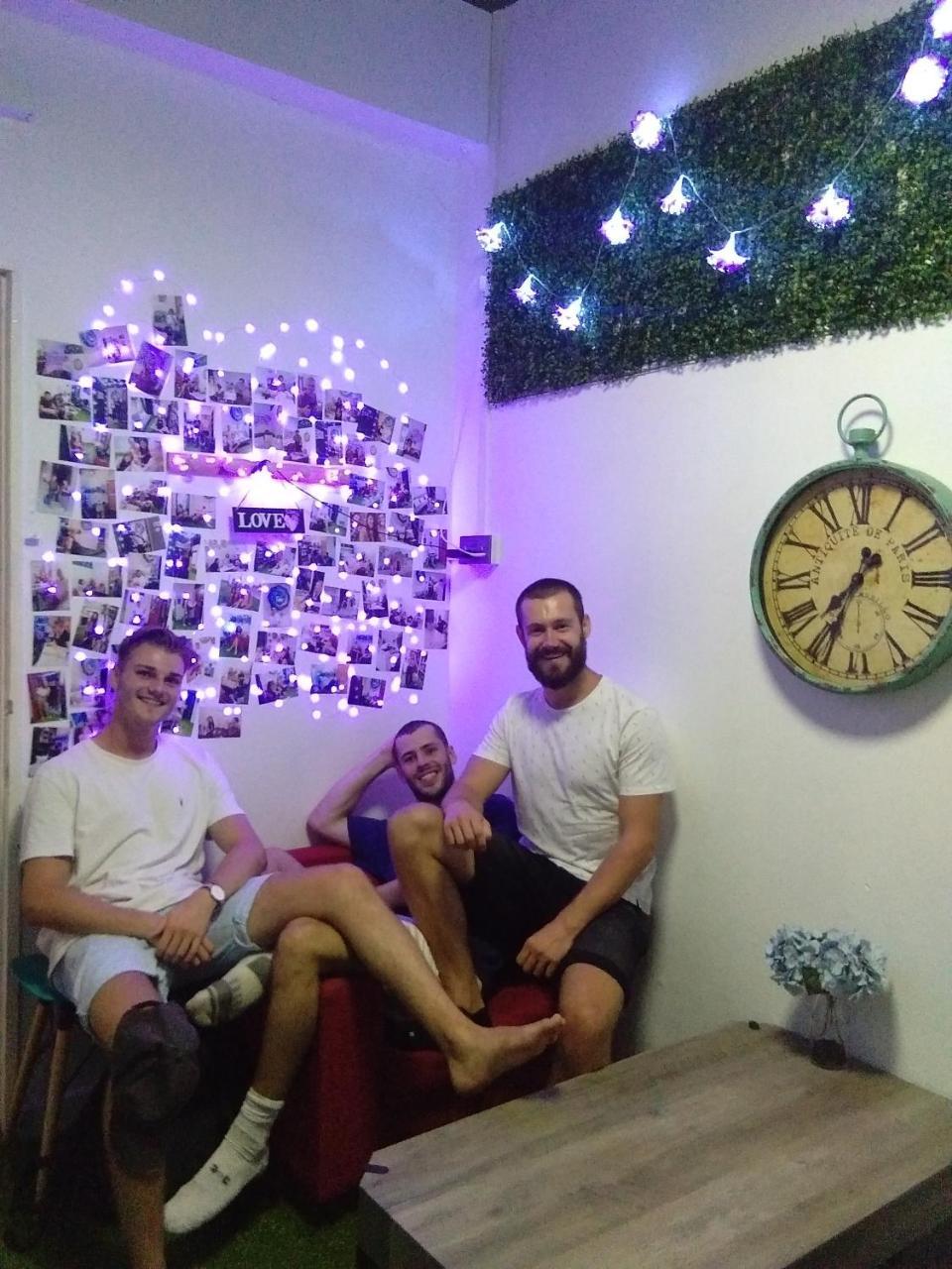 בנדר סרי בגאוואן Co.Living Hostel מראה חיצוני תמונה